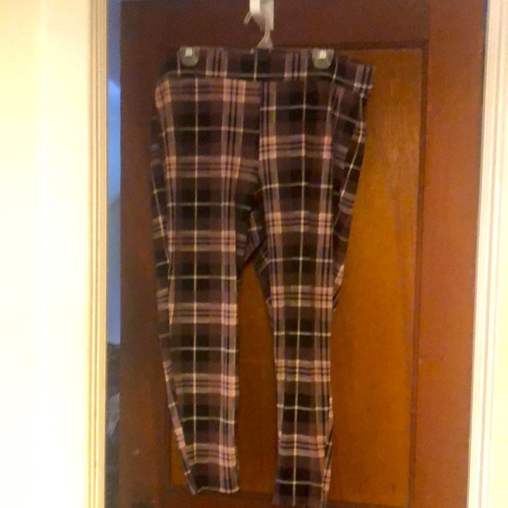 Torrid - Picture 5 of 6